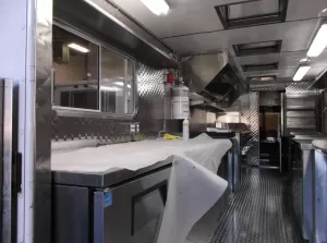 Kitchen Wisdom - Film Catering Trucks - 22 ft Freightliner